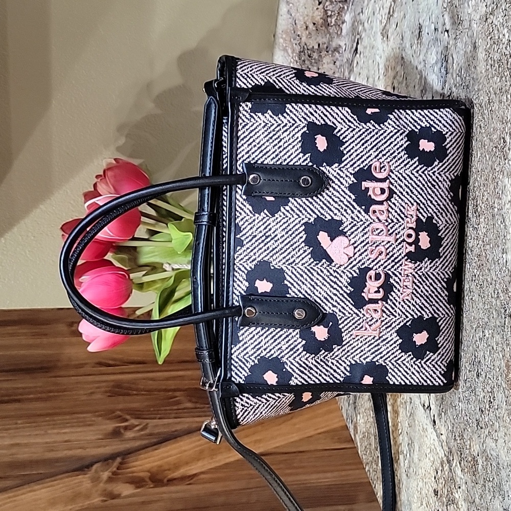 Kate Spade EUC Ella herringbone floral mini tote - Picture 1 of 9